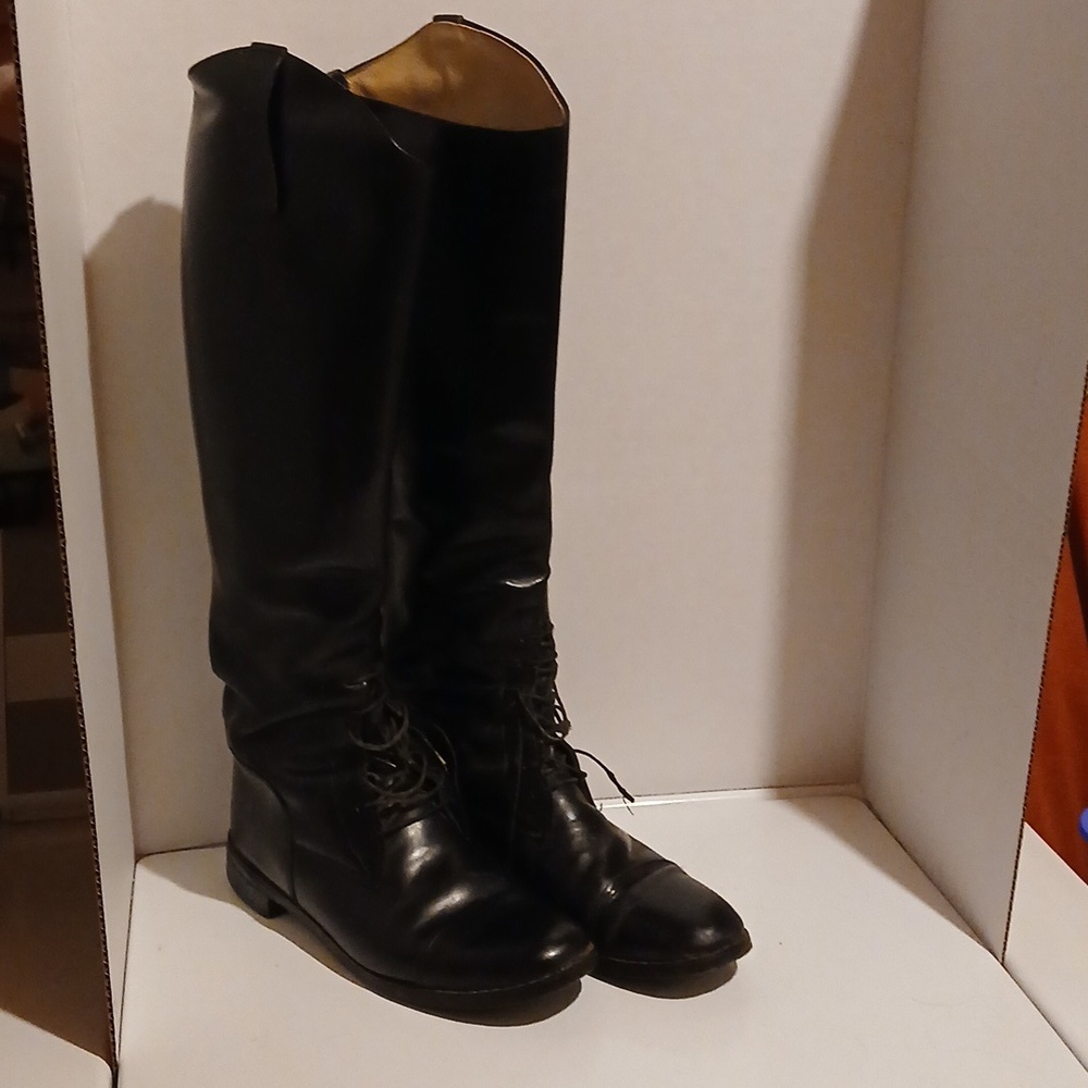 Womans Vintage Black Leather Knee-High Equine Riding Boots
